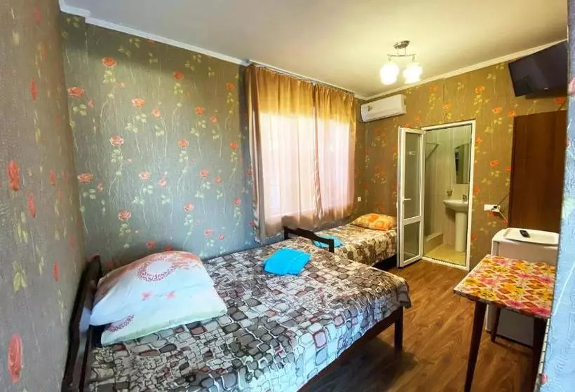 Majatalo Dikovinka Sochi Guest House