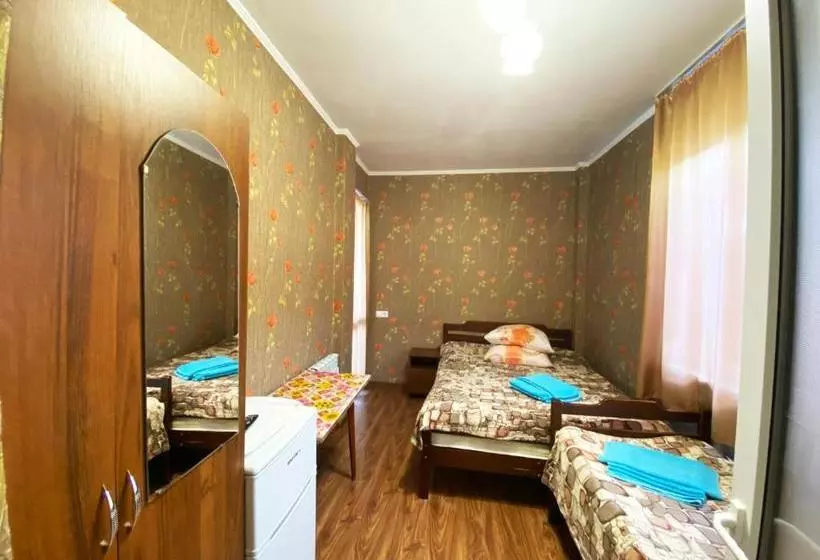 Majatalo Dikovinka Sochi Guest House