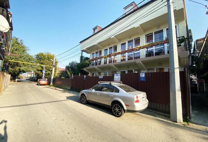 بنسيون Dikovinka Sochi Guest House