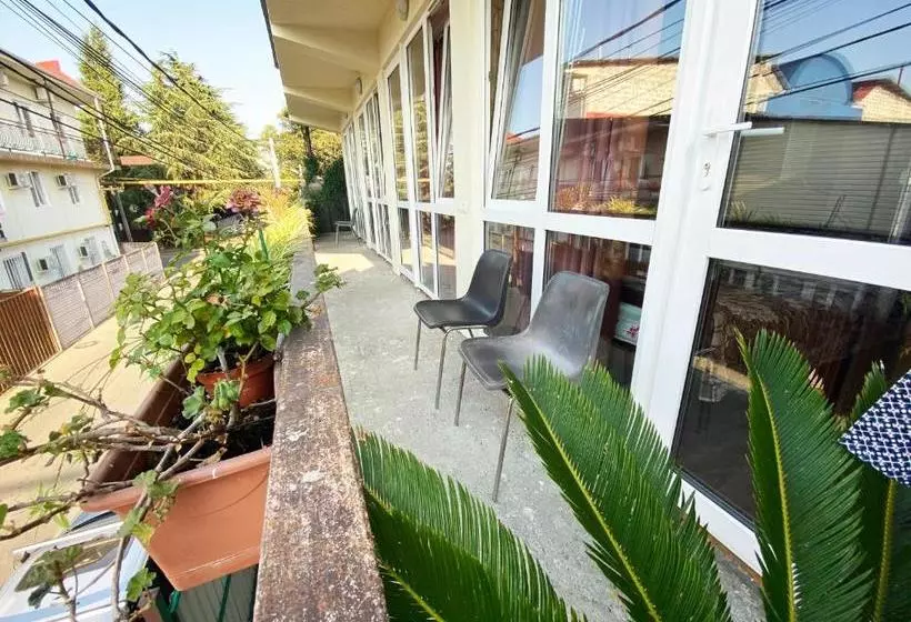 Majatalo Dikovinka Sochi Guest House
