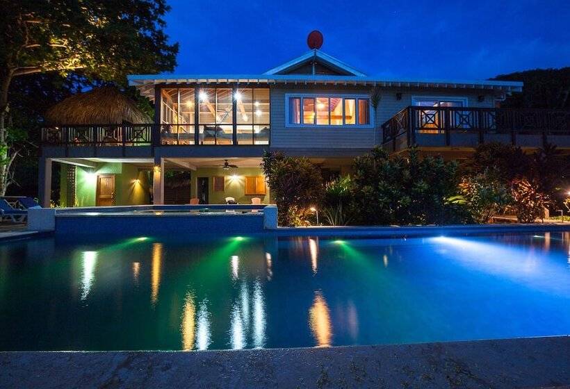 پانسیون Springwater Resorts