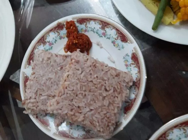 Aamiaismajoitus (B&B) Airport Pearl Garden Transit