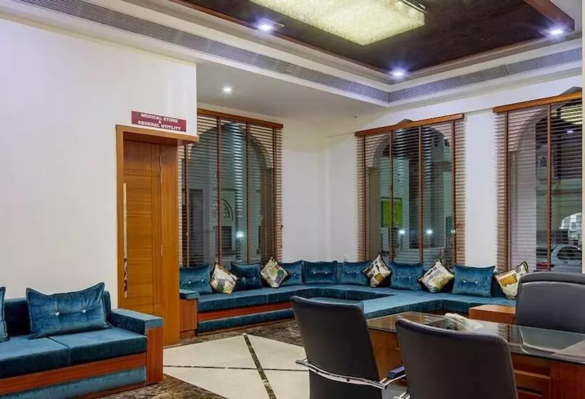 ホテル Ambience Gwalior