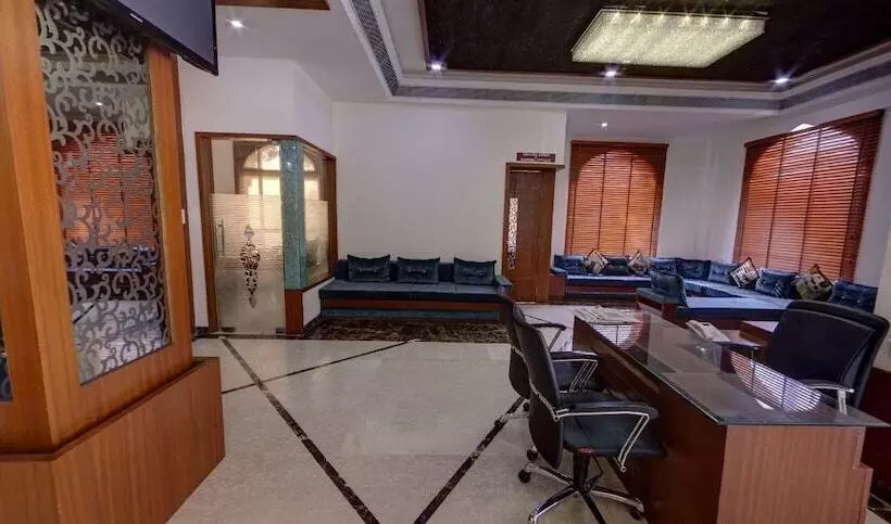 ホテル Ambience Gwalior