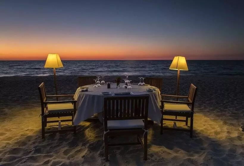 هتل Anjajavy Le Lodge   Relais&châteaux