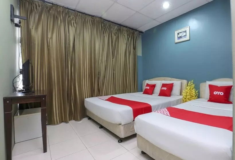Hotelli Avee Budget Inn By Oyo Rooms