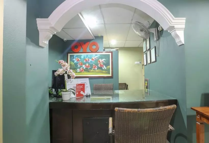 Hotelli Avee Budget Inn By Oyo Rooms