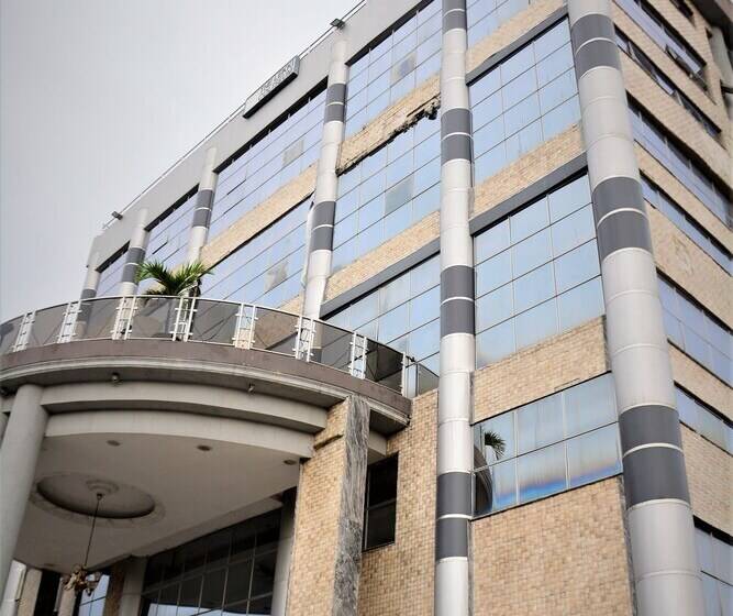 هتل Caesar S Luxury