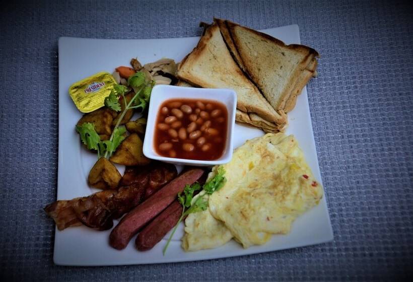 هتل Caesar S Luxury