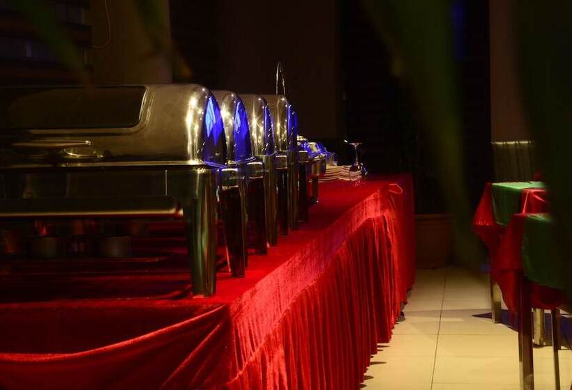 هتل Caesar S Luxury