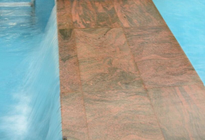 هتل Caesar S Luxury