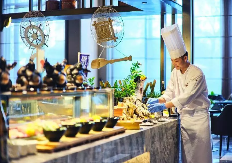 ホテル Crowne Plaza Wuxi Lake View By Ihg