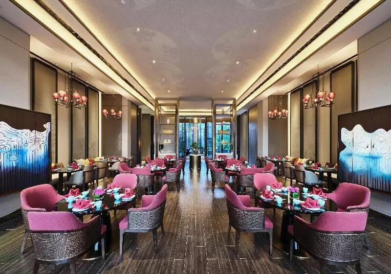 ホテル Crowne Plaza Wuxi Lake View By Ihg