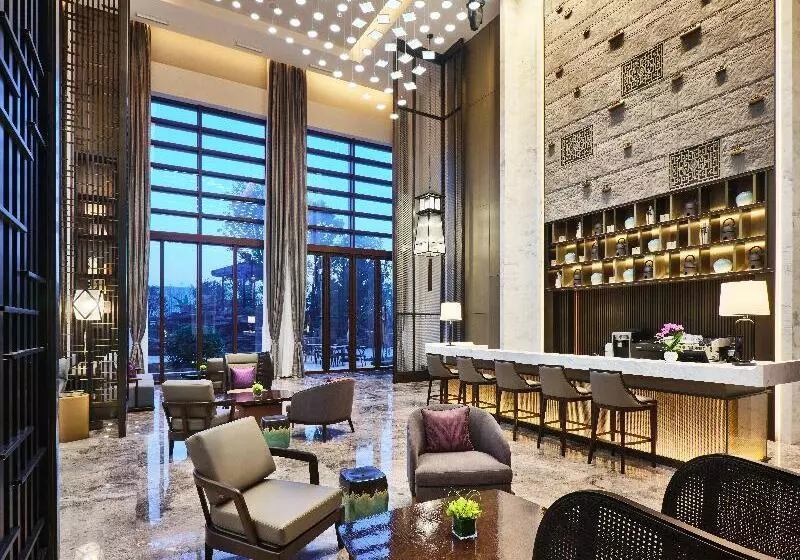 ホテル Crowne Plaza Wuxi Lake View By Ihg