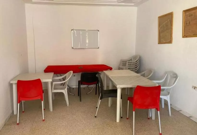 ペンション Auberge Alferdaous