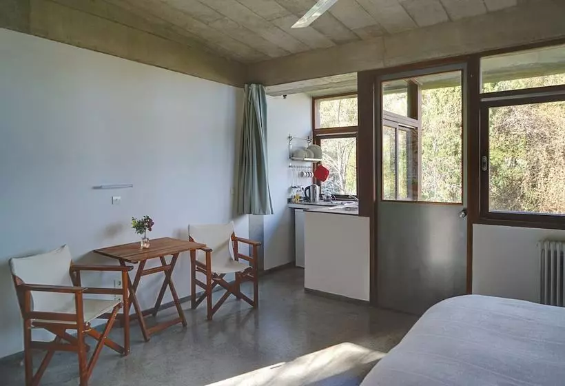 Studios Kyparissi & Spa