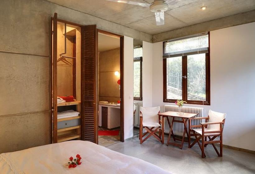 Studios Kyparissi & Spa