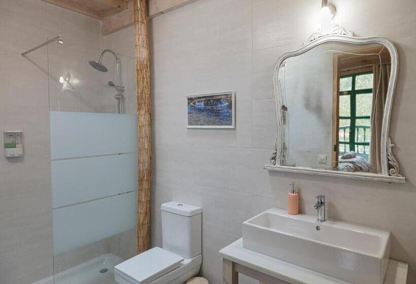 ユースホステル La Figal De Xugabolos, Salas