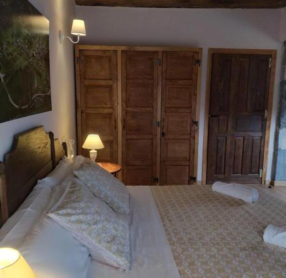 ユースホステル La Figal De Xugabolos, Salas