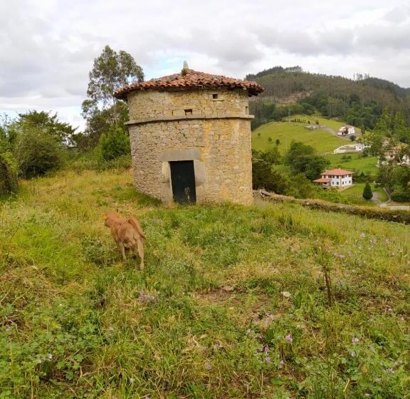 ユースホステル La Figal De Xugabolos, Salas