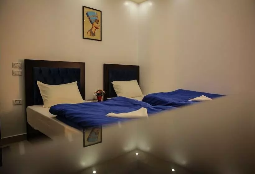 هاستل Queen Pyramids View Inn