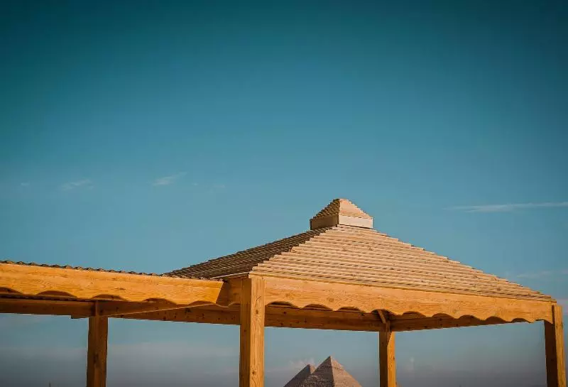 هتل Desert Moon