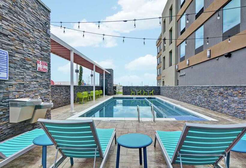 Отель Home2 Suites By Hilton Pecos