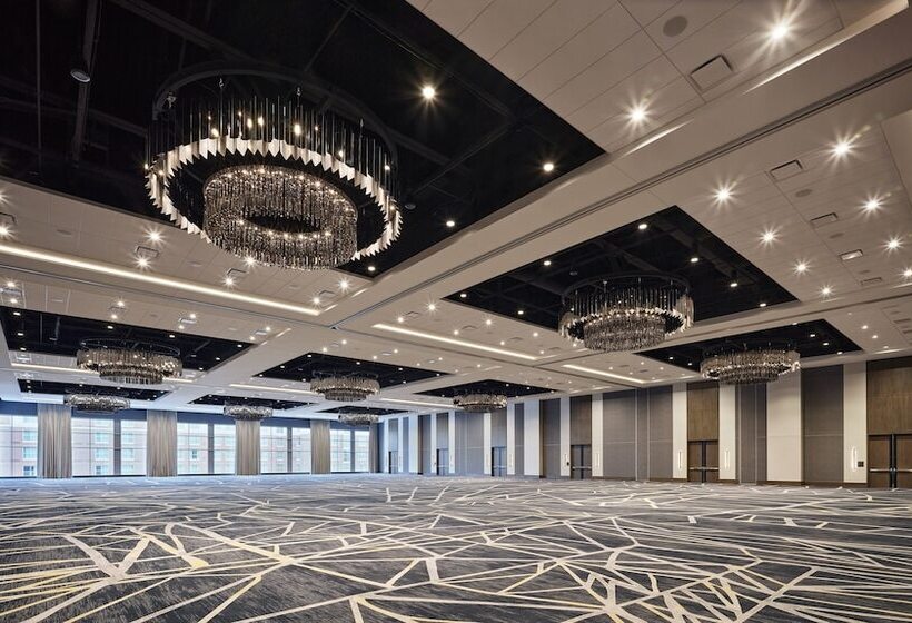 هتل Loews Kansas City