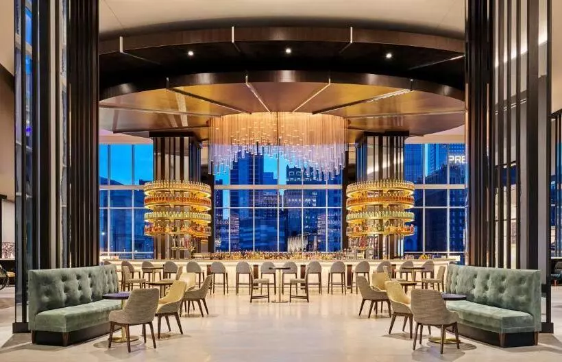 هتل Loews Kansas City