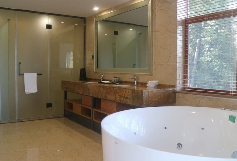 Отель Lushan Xinyuan