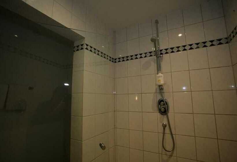 בית מלון כפרי Stargaze Home