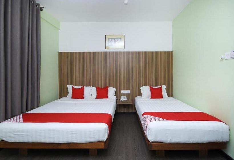 בית מלון כפרי Sunshine Inn