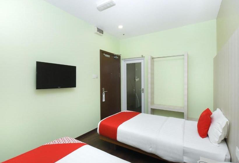 בית מלון כפרי Sunshine Inn