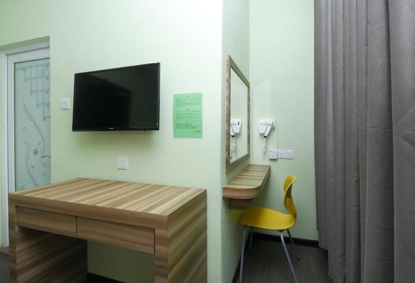 בית מלון כפרי Sunshine Inn