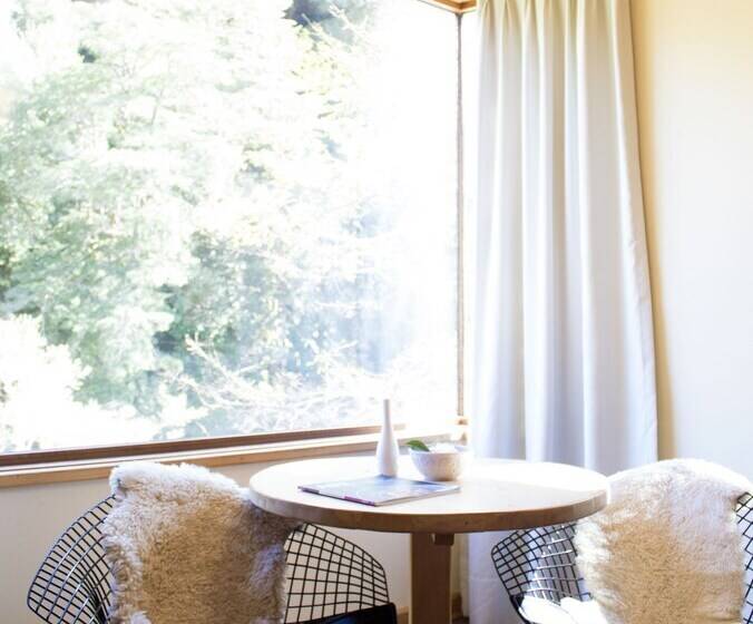 هتل & Termas Huife