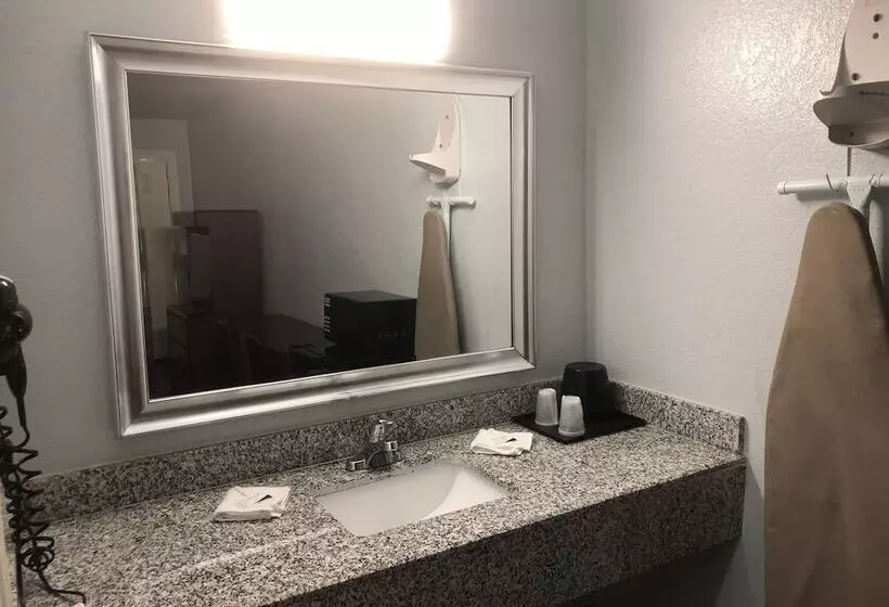 Hwy 59 Motel Laredo Medical Center