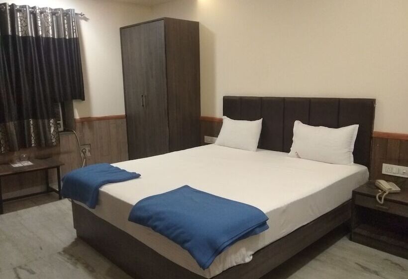 Jk Rooms 111 Hotel Shivala