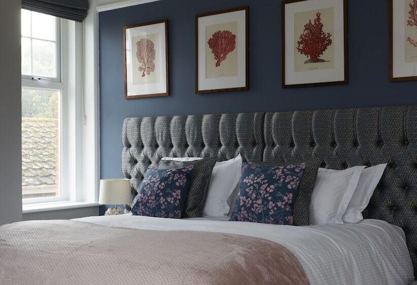 膳宿费 Sentry Mead