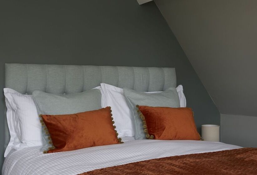 膳宿费 Sentry Mead