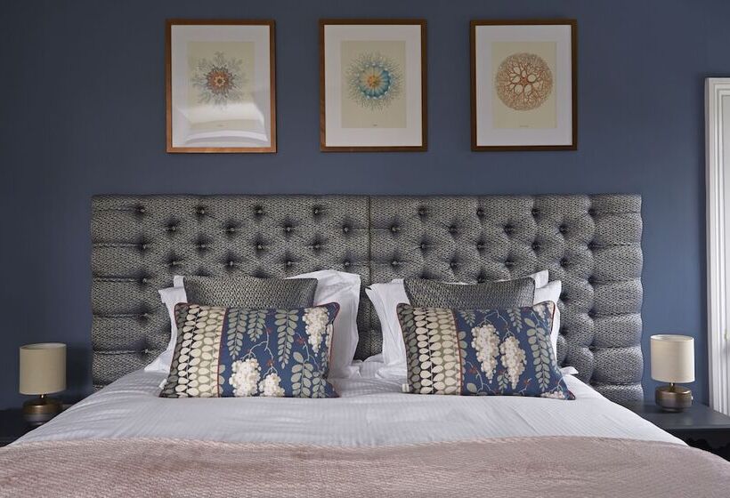 膳宿费 Sentry Mead