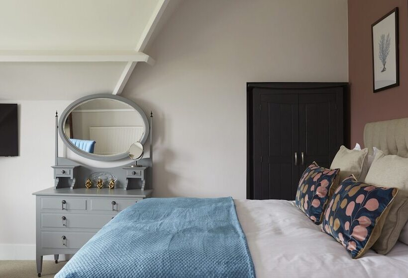 膳宿费 Sentry Mead