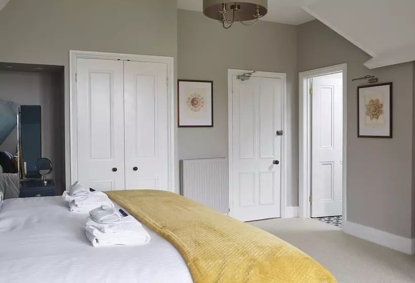 Majatalo Sentry Mead