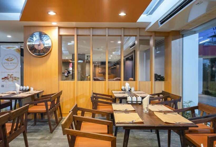 U  Homehotel Nakhonpanom