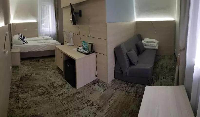 Aamiaismajoitus (B&B) Willa Nest