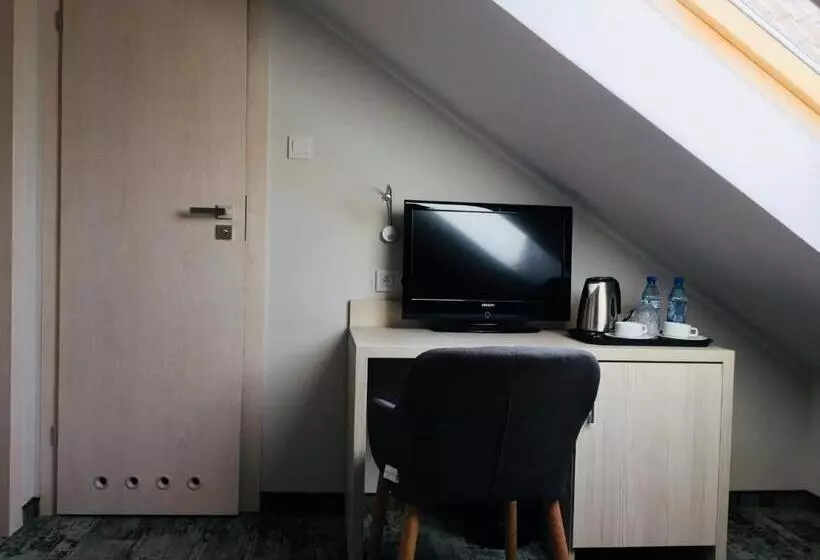 Aamiaismajoitus (B&B) Willa Nest