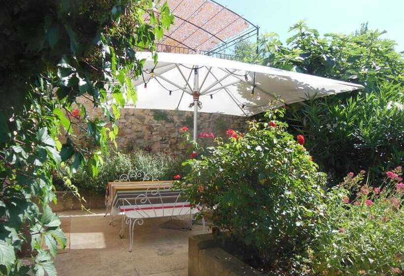 Domaine De Pierravon. Chambres D Hôtes