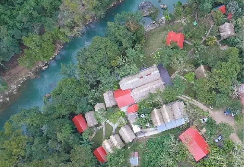 Hostal Portal De Champey   Hostel