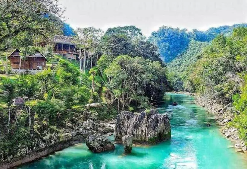 Hostal Portal De Champey   Hostel
