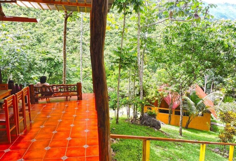 Hostal Portal De Champey Hostel