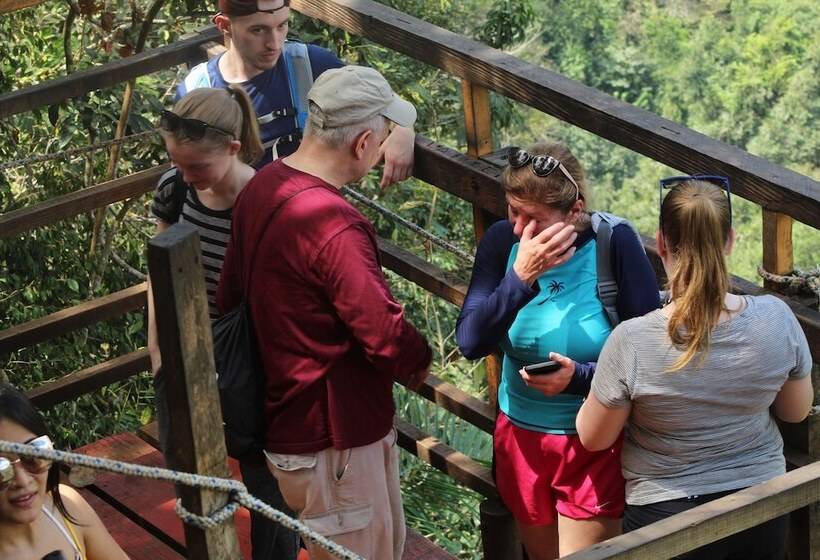 Hostal Portal De Champey Hostel